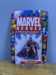 2005 Toybiz Marvel Heroes Miniature Magneto Poseable Action Figure V63 NIB
