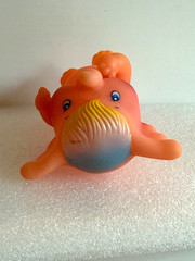 Vintage SOMA Wonderzoo Rainbow Love Pets Pink Elephant Glo Friends Fakie 1985