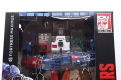 Fortress Maximus Transformers Titans Return SDCC 2016 Hasbro NEW SEALED