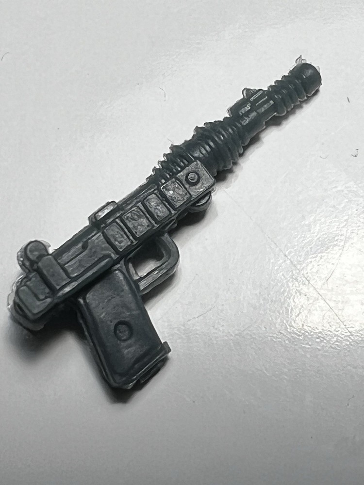VINTAGE KENNER STAR WARS 1983 LEIA PONCHO ENDOR PILOT BLUE BLASTER GUN UNUSED