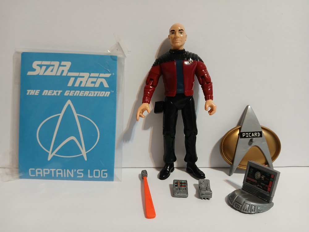 Star Trek Next Generation Captain Picard 4.5″ inch action figure Playmates 1992