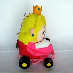 Princess Peach Super Mario Kart Old crane game prize not available general sale