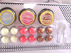 MGA’s Miniverse Make It Mini Ice Cream Social BRAND NEW! FREE SHIPPING(30+ piece