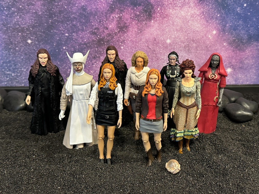 Dr. Who Loose Lot of 9 – Amy Pond