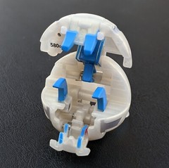 Bakugan Scraper White Blue Pearl Haos New Vestroia 580g