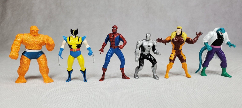 Vintage Spider Man Posable Die Cast Action Figure ToyBiz 2002 LOT