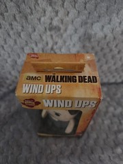 AMC’s The Walking Dead Wind Ups Daryl Dixon 2013 New Bulls i Toy