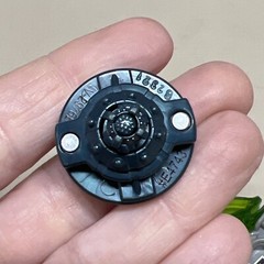 HASBRO Beyblade Burst SlingShock E4743 Thorns-X Minoboros M4.0.Needle-S Used