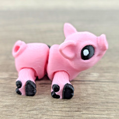 Pig Hatchling 3D Printed Articulated Flexi Fidget Desk Pet Toy 1.75″