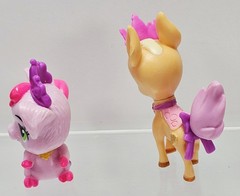 Disney Rapunzel Princess Palace Pets Whisker Haven Figures -2pc Gleam & Truffles
