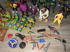 LOT OF 20TMNT TEENAGE MUTANT NINJA TURTLES 2010s Figures W Accessories