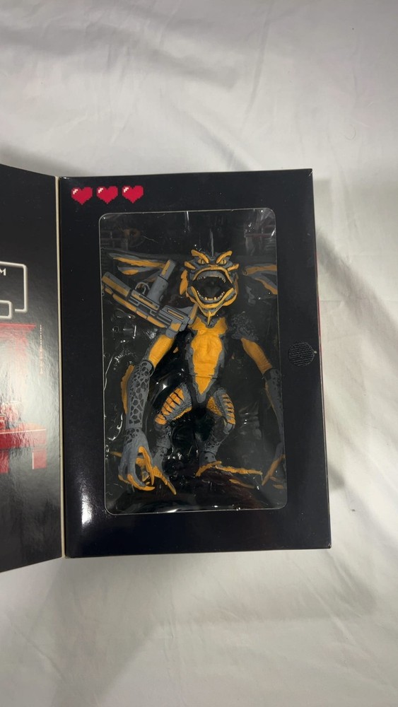 NECA Gremlins 2 The New Batch Mohawk NES 8 Bit Video Game Figure Reel Toys NIB