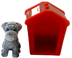 Cool Things Puppy Club Friends Dogz House Blind Bag Miniature SCHNAUZER & house