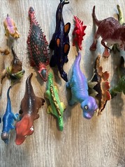 Plastic Rubber DINOSAURS Play Toys EDUCATIONAL Dinosaur Lot Of 49 Vintage
