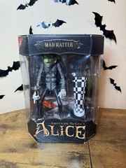 American McGee’s Alice Mad Hatter Collectible Figure Sealed in Box EA Games Rare