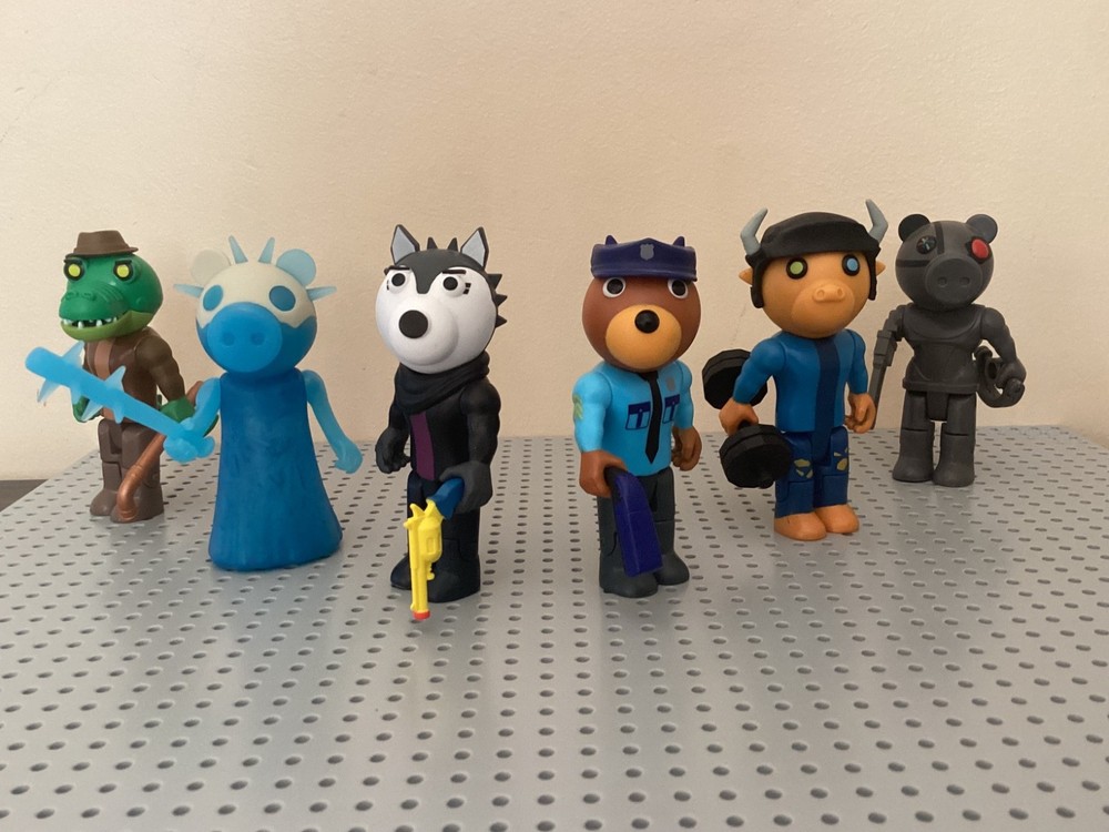 COMPLETE piggy series 2 collection (no DLC)