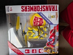 TRANSFORMERS BUMBLEBEE MOTION SENSING HELICOPTER