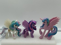 My Little Pony Lot Of 9 Assorted Ponies Hasbro 2002-2016