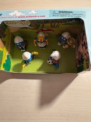 Smurfs 2000 – 2009 Edition by Schieich *** NIB *** some damage to box *** soccer