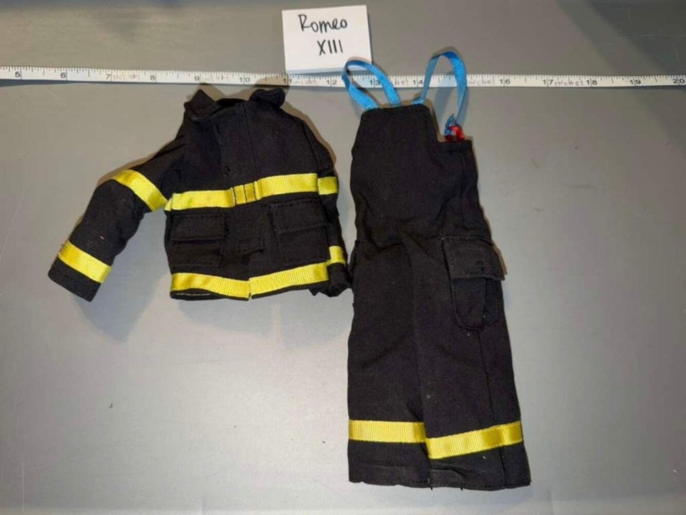 1/6 Scale Modern Era Firefighter Bunker Gear Uniform