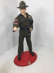 1/6 USMC MARINE GUNNERY SERGEANT R LEE ERMEY IN FULL DRESS GREENS SWORD & STAND