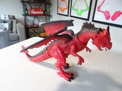VTG RARE Dragon I Toys Roaring Eyes Light Up Red 19″ in HUGE Dinosaur Dragon