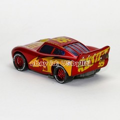 Disney Pixar Cars 3 RUST-EZE Racing Lightning McQueen Diecast 1:55 Metal Car Toy