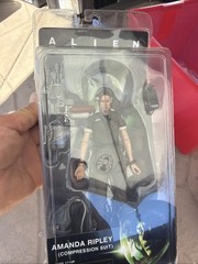 NECA Aliens Isolation Series 6 Amanda Ripley (Jumpsuit) Action Figure