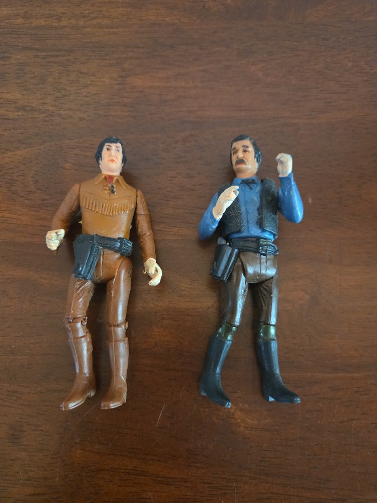 Carolina Enterprise Legends of the West Wyatt Earp & Davey Crockett w/ Belts ’75