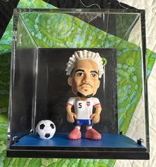 Zuru Ballers 2026 FIFA World Cup Fig. Antonee Robinson USA Plastic Case Display
