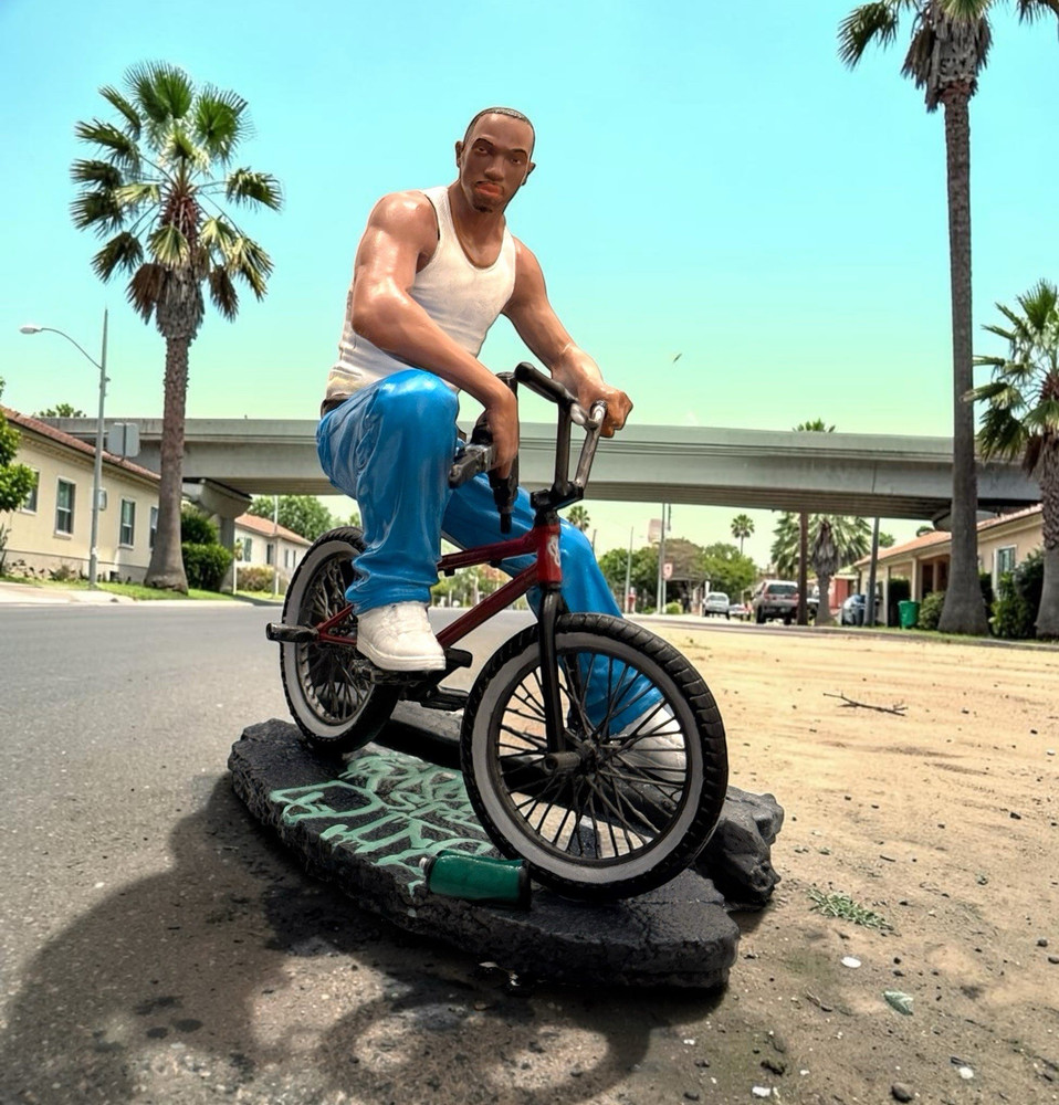 CJ Johnson Grand theft Auto San Andreas figure. NEW 1:10 Scale