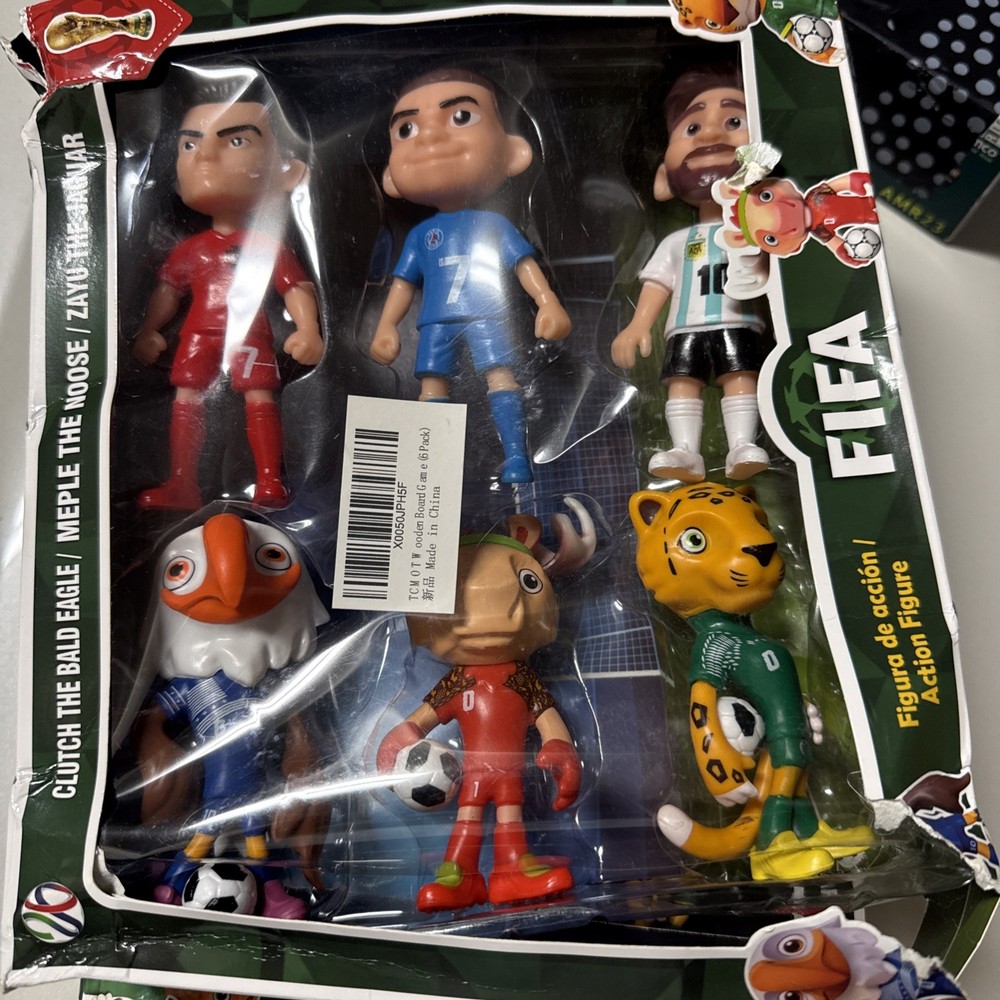 FIFA Soccer Football Stars & Mascots 6‑Pack – Messi Ronaldo – New – Damaged Box