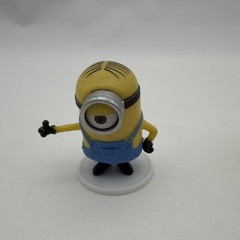 Thinkway Despicable Me Minions Miniature 1.5 Inch Asst Lot Of 9 with stands