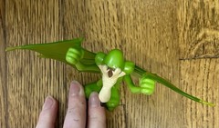 1997 Playmates Wile E. Coyote Green Acme Bat Man Outfit Figure 5 1/2in