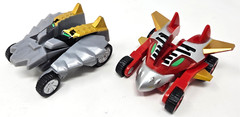 2 Power Rangers Megaforce Robo Knight & Red Ranger Morphin Vehicle Zord Car!