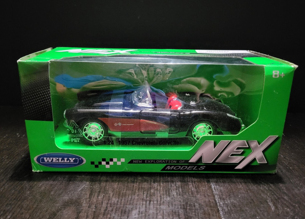 1957 Chevrolet Corvette 1:24 Scale NEX Die Cast NEW MIB