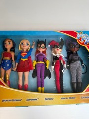 Super Hero Girls Doll Figure Set DC Comics Supergirl Catwoman Batgirl Collect Ni
