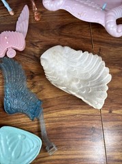 1984 Vintage She Ra Princess of Power Crystal Lot Horses Furniture Wings Vanity