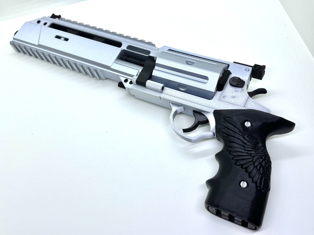 Resident Evil 9 Requiem Leon Revolver V2 1:1 Prop Trigger-Hammer-Cylinder Works