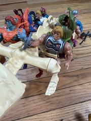 Vintage MOTU Battle Bones 1984 w/12 Figures He-Man Masters of the Universe Retro