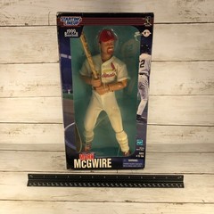 NEW 1999 Starting Lineup Mark McGwire St Louis Cardinals 12″ Figure Hasbro 28135
