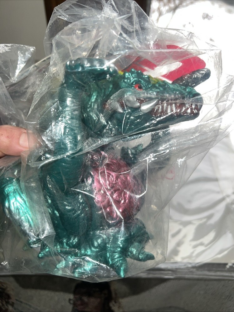 1999 M1 Biollante closed mouth soft vinyl figure 8” h x 6.5” w M-Ichigo sealed