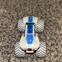 Spin Master Monster Jam Truck Gears And Galaxies Max-D Maximum Destruction 1:64
