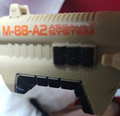 Vintage GI Joe M-88-A2 Assault System Weapon 2 MISSILES Lanard Toys 90s RARE TAN