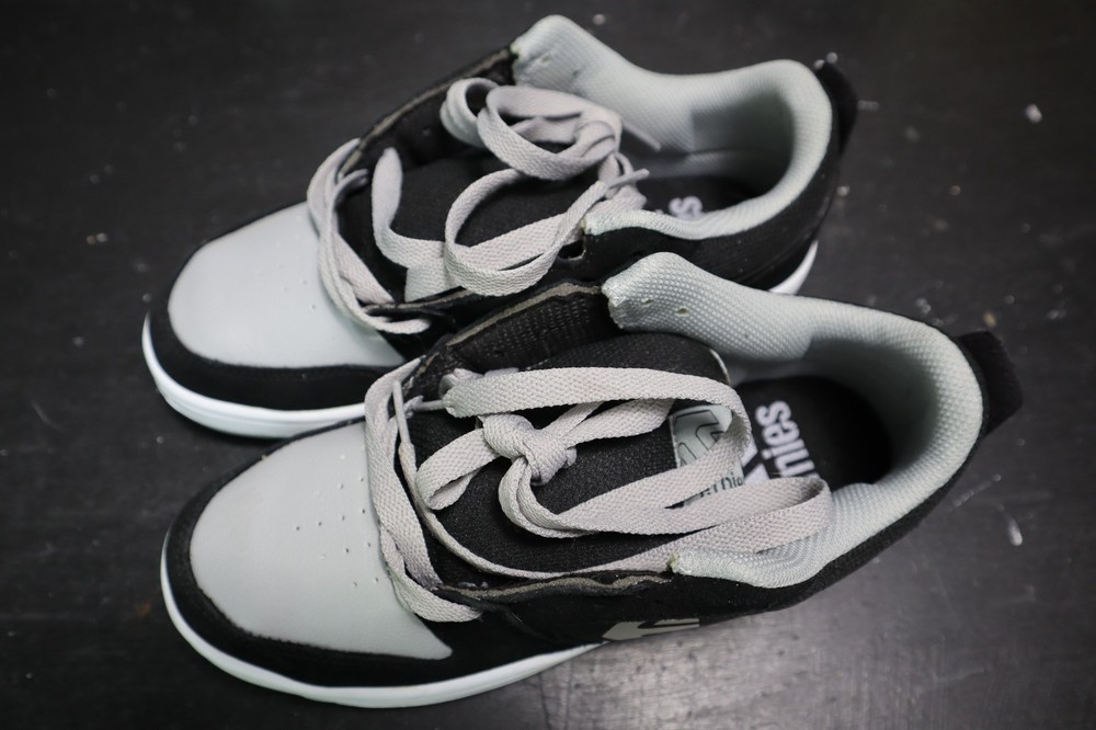 ETNIES skateboard skateboarding shoes VERANO 7.5 mens gray black NEW