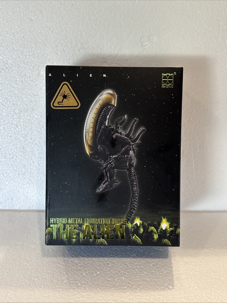 Herocross Alien #023S Limited Special Edition Gold Hybrid Metal Action Figure