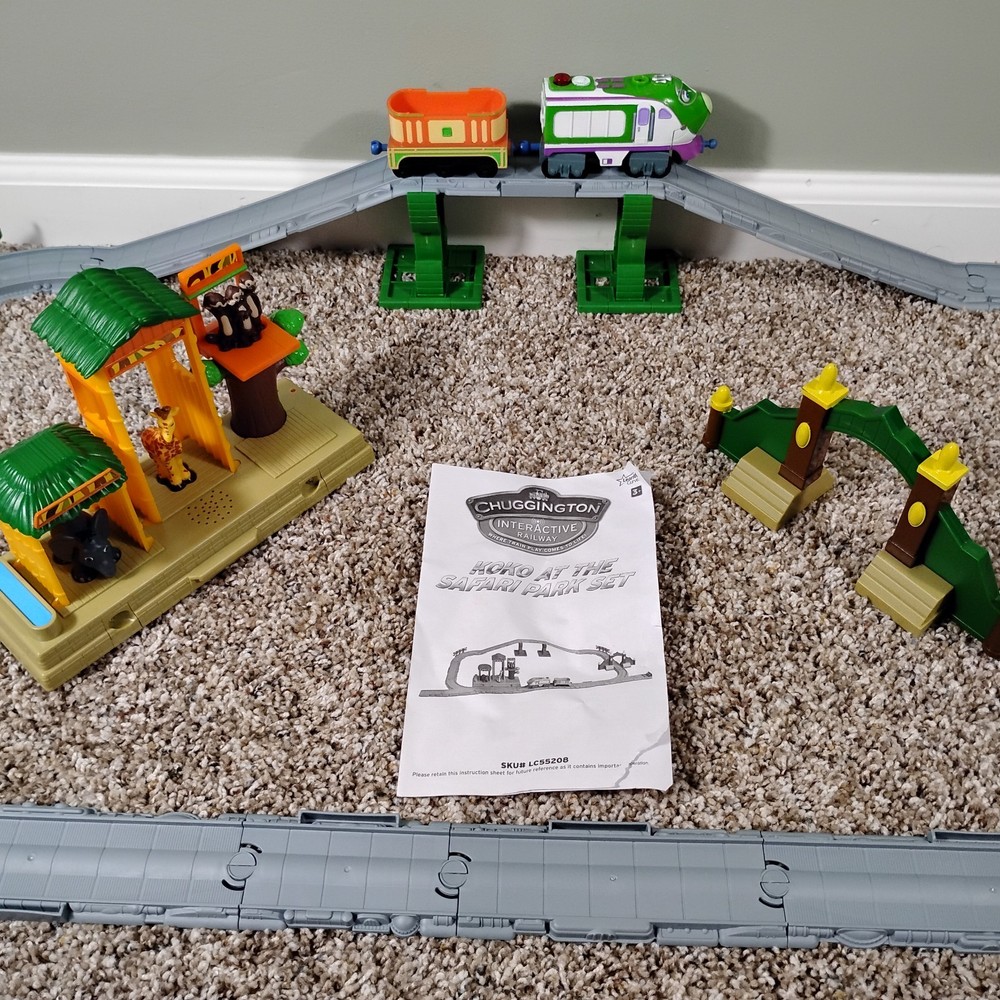 Chuggington Interactive Railway Safari Park Giraffe Monkeys Elephant Complete