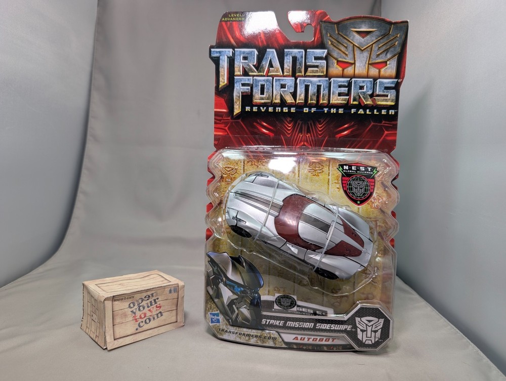 New Transformers Revenge of the Fallen NEST Strike Mission Sideswipe Figure ROTF
