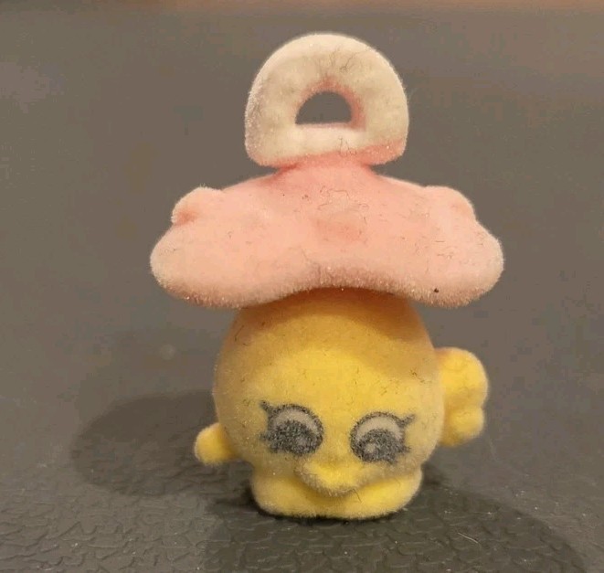 Shopkins Dum Mee Mee Season 2 yellow/pink Special Edition Fluffy Baby