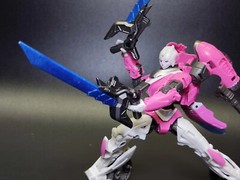 BDT studio sword upgrade kit for Bumblebee Studio series Arcee